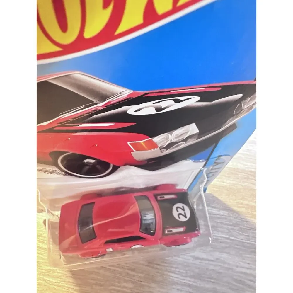 Hot Wheels ’70 Toyota Celica Red – HW City #24/250 Hotwheels H40